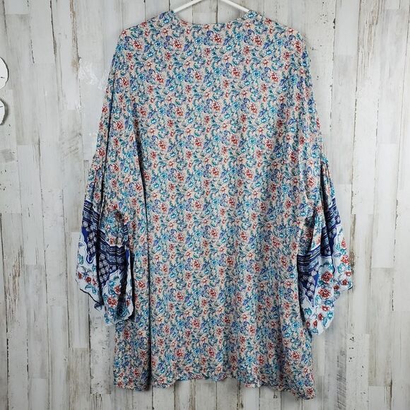 GiGiO Floral Kimono Cardigan Blue Pink Size Medium - Picture 2 of 9